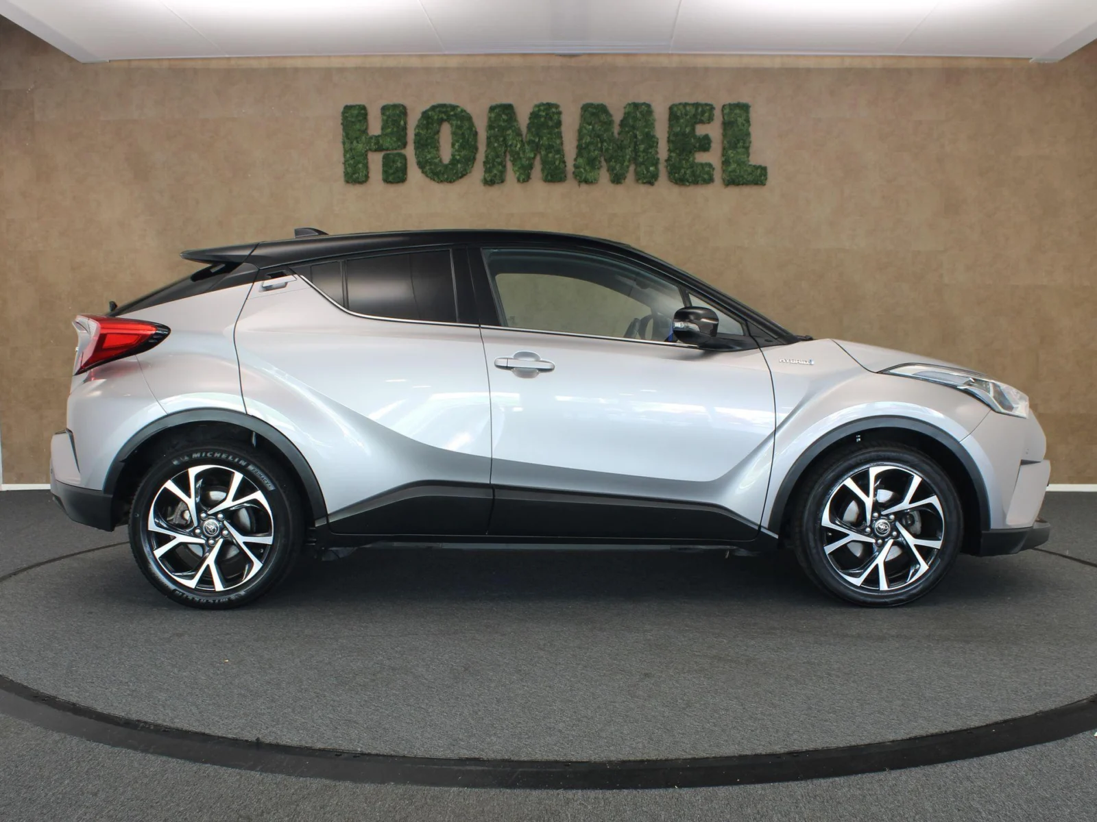 Toyota-C-HR