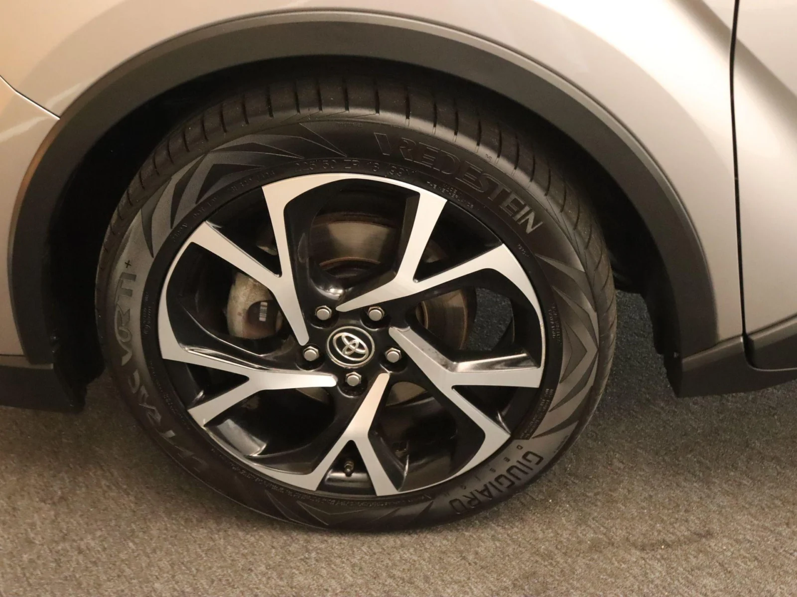 Toyota-C-HR