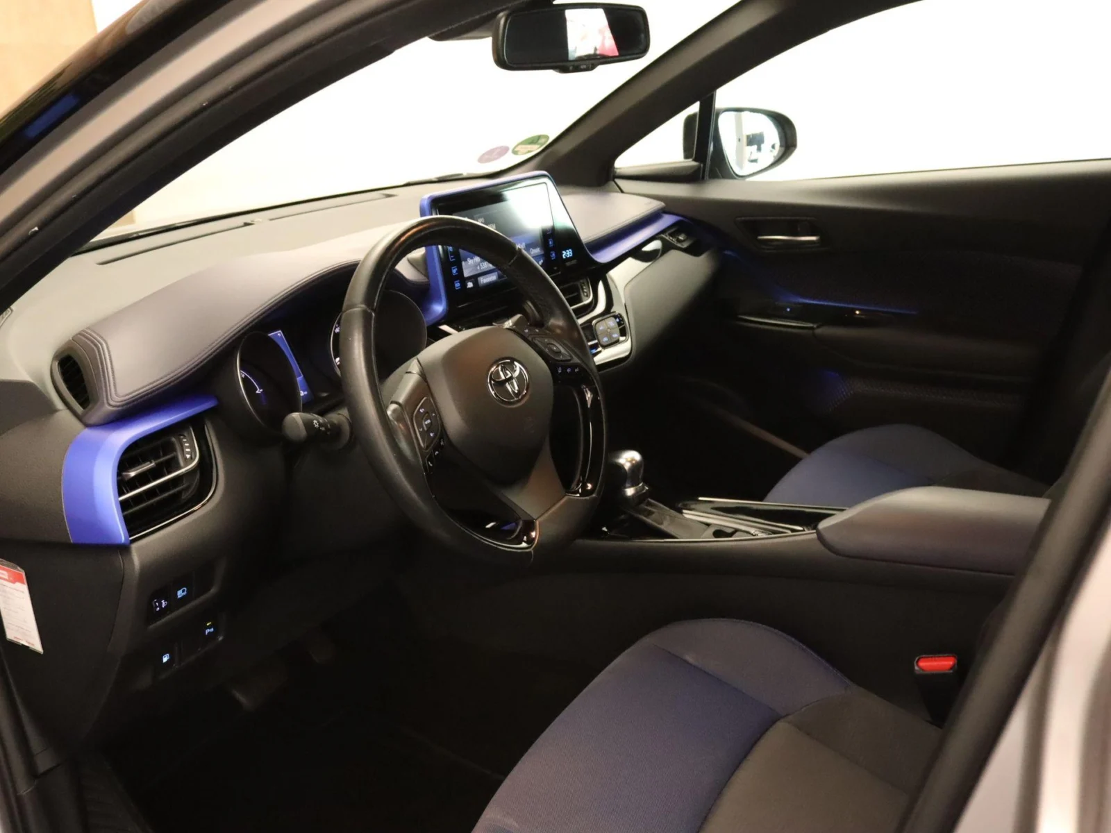 Toyota-C-HR