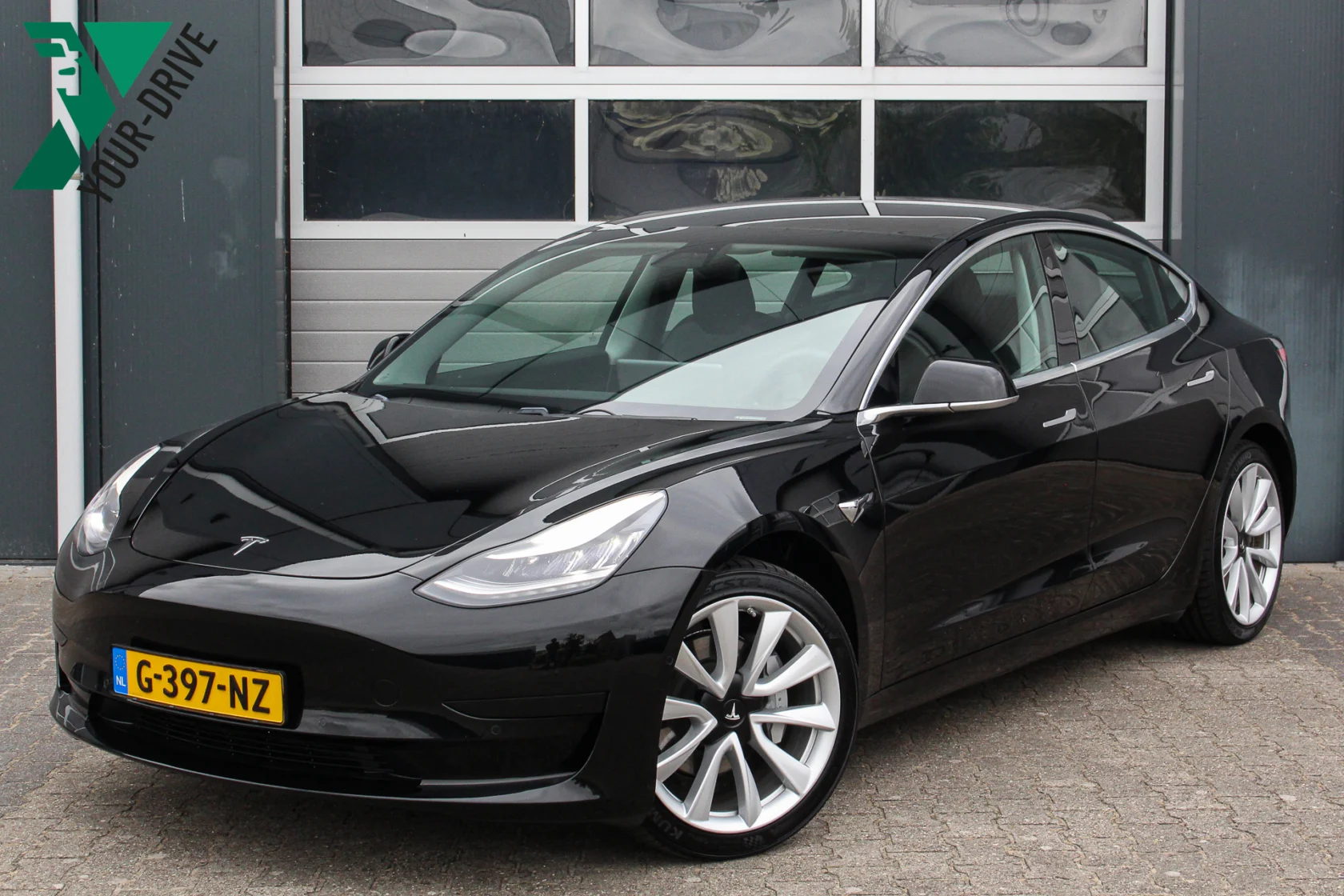 Tesla Model 3 Standard RWD Plus