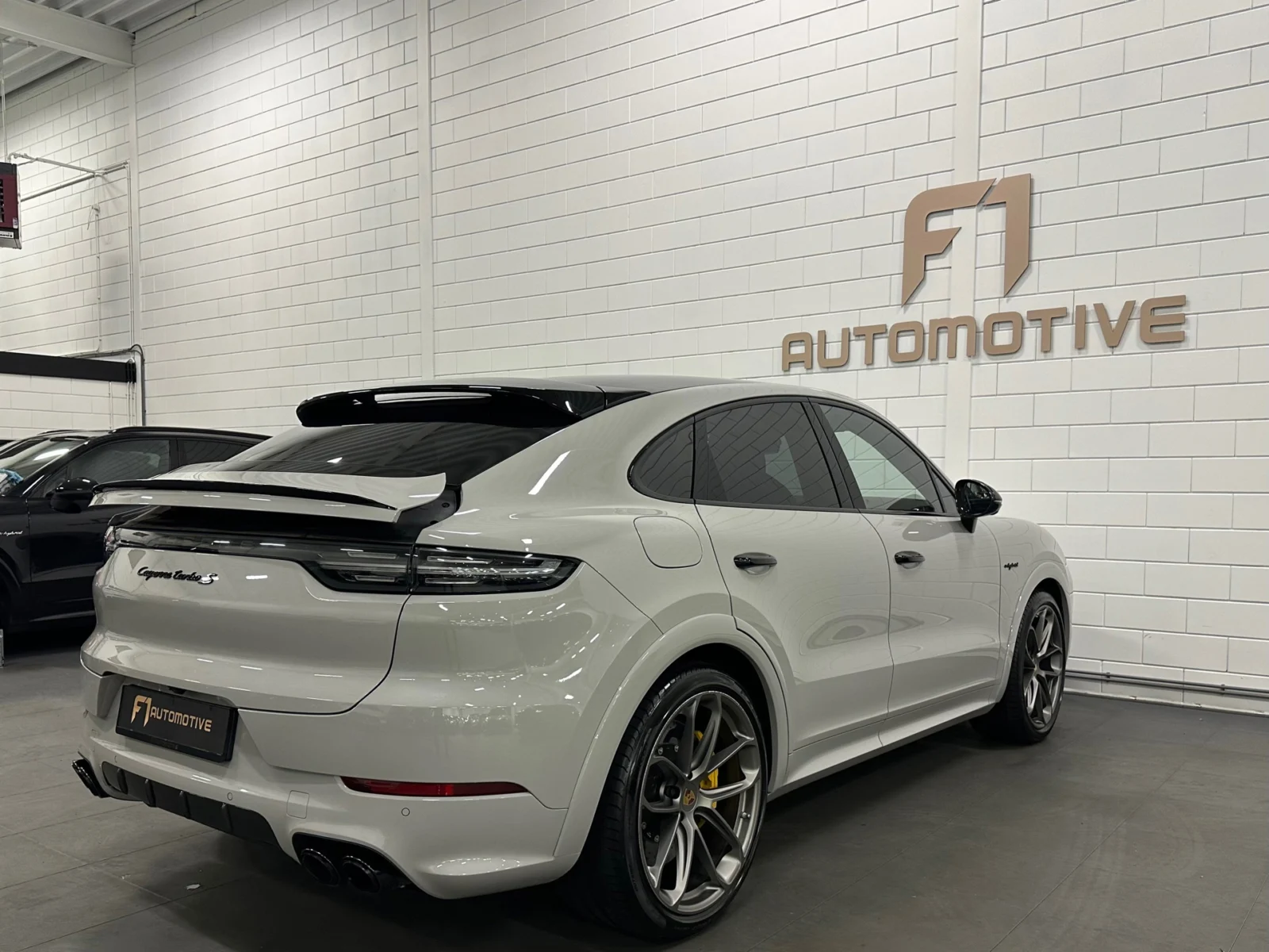 Porsche-Cayenne Coupé