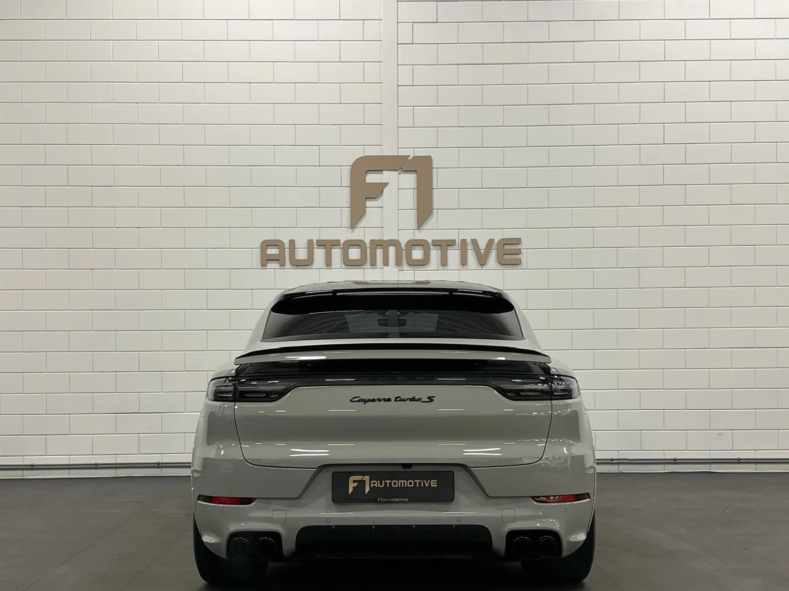 Porsche-Cayenne Coupé