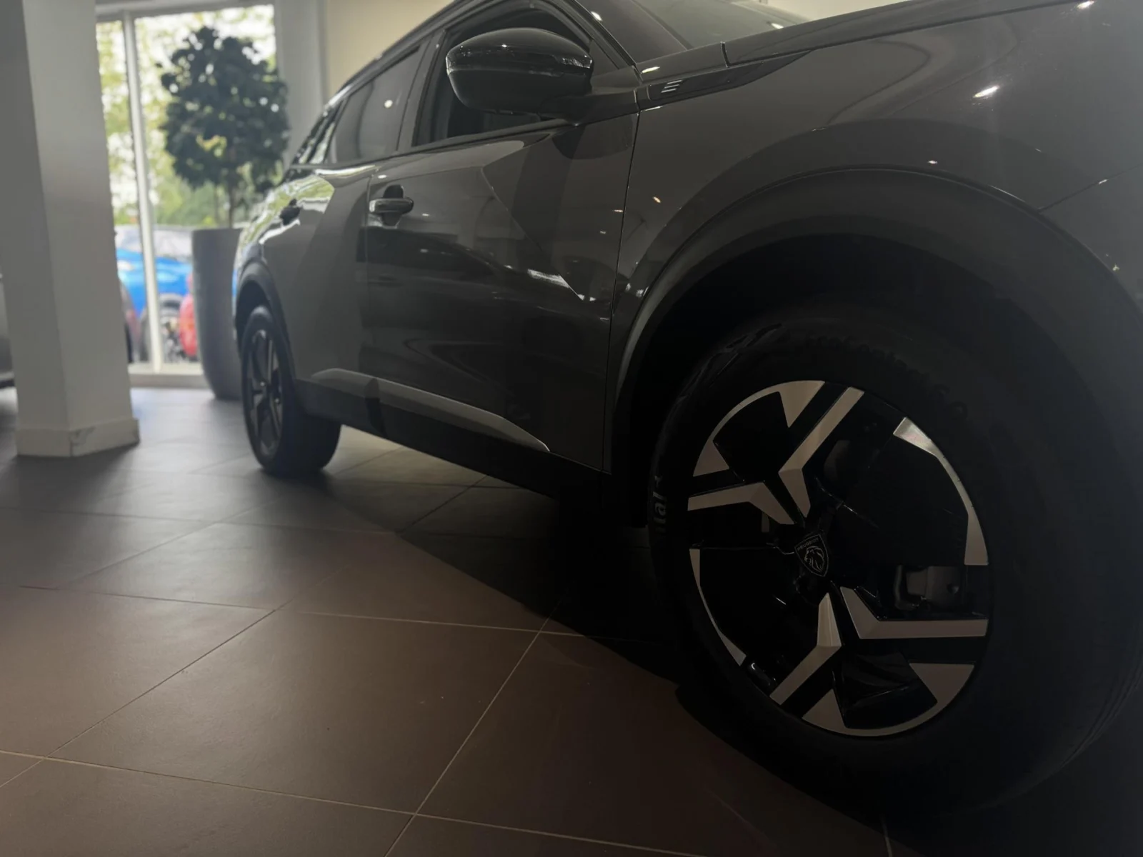 Peugeot e-2008 Allure Avantage