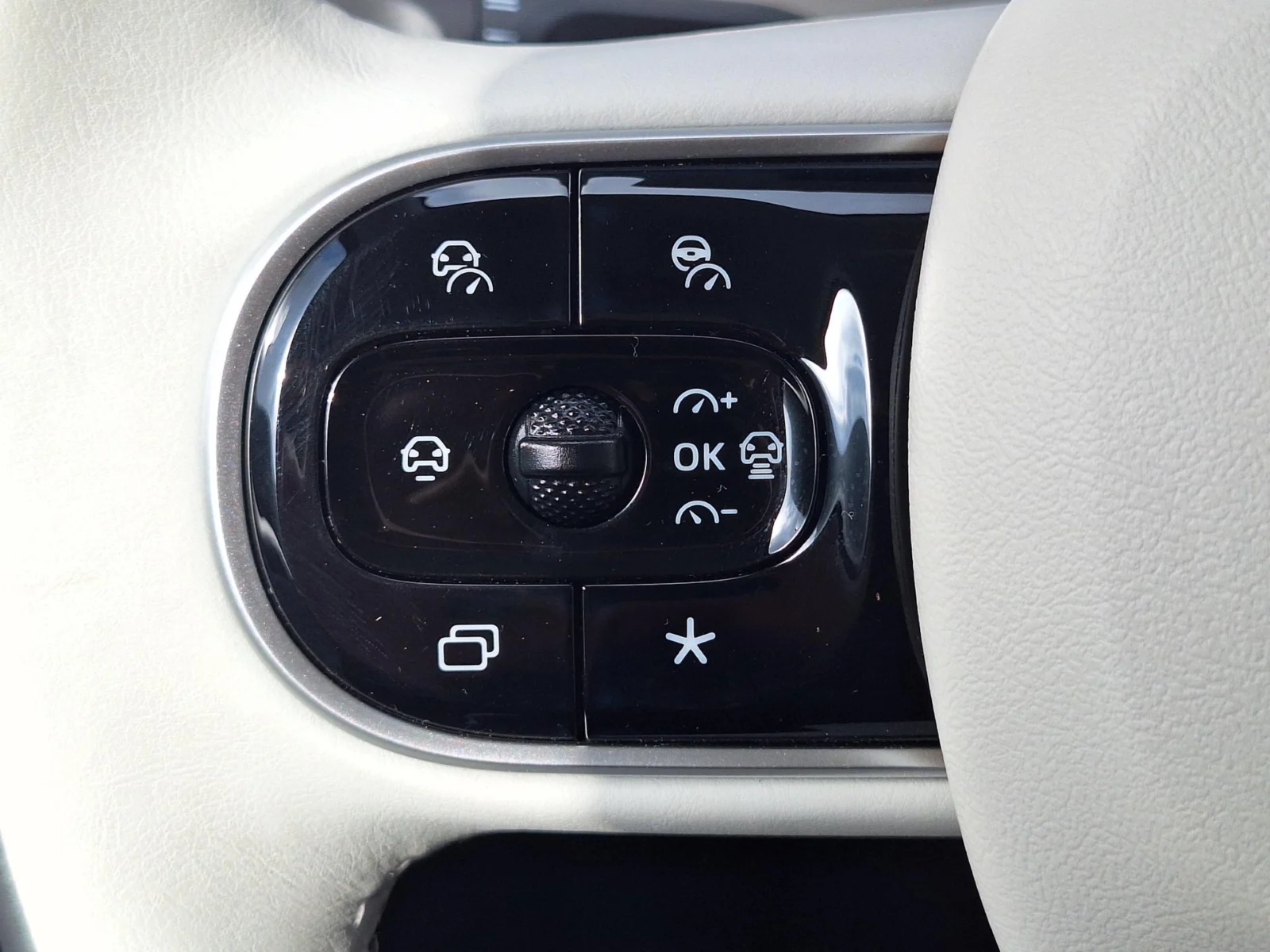 Dongfeng Box Premium Edition