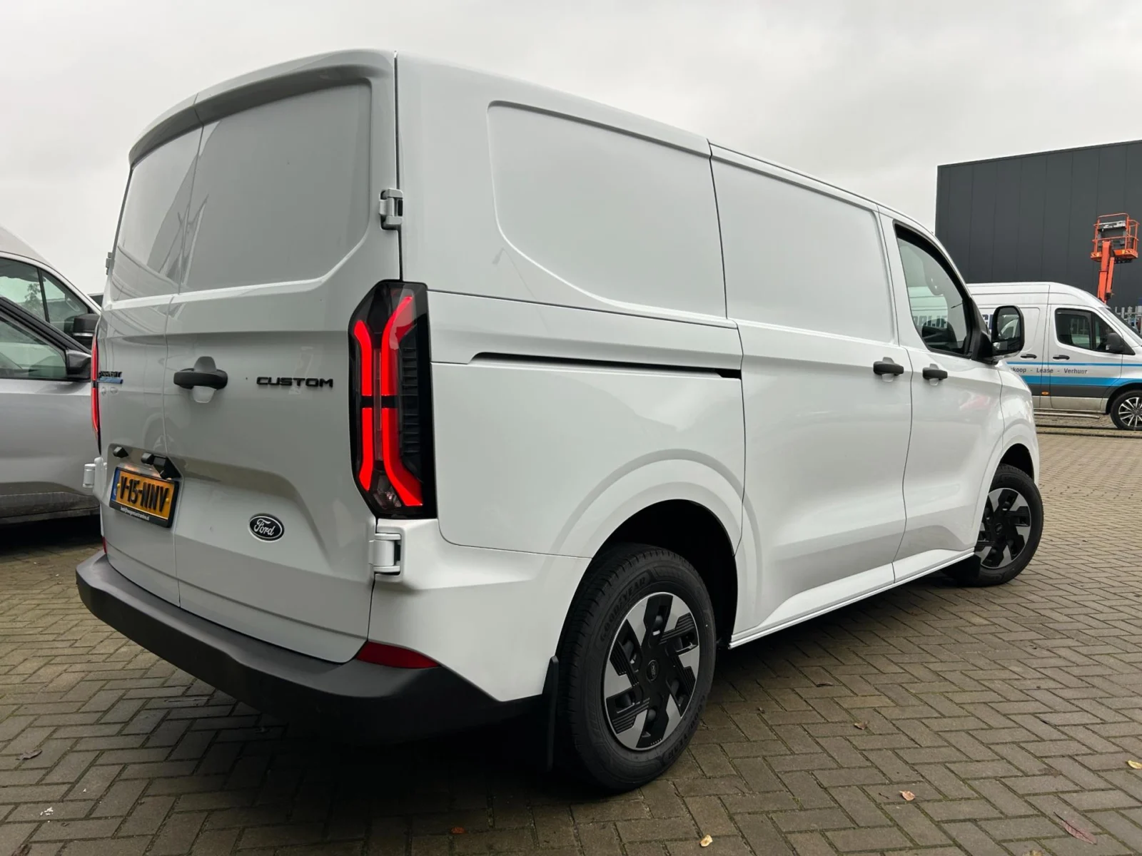 Ford e-Transit Custom 320 L1H1 Trend Automaat
