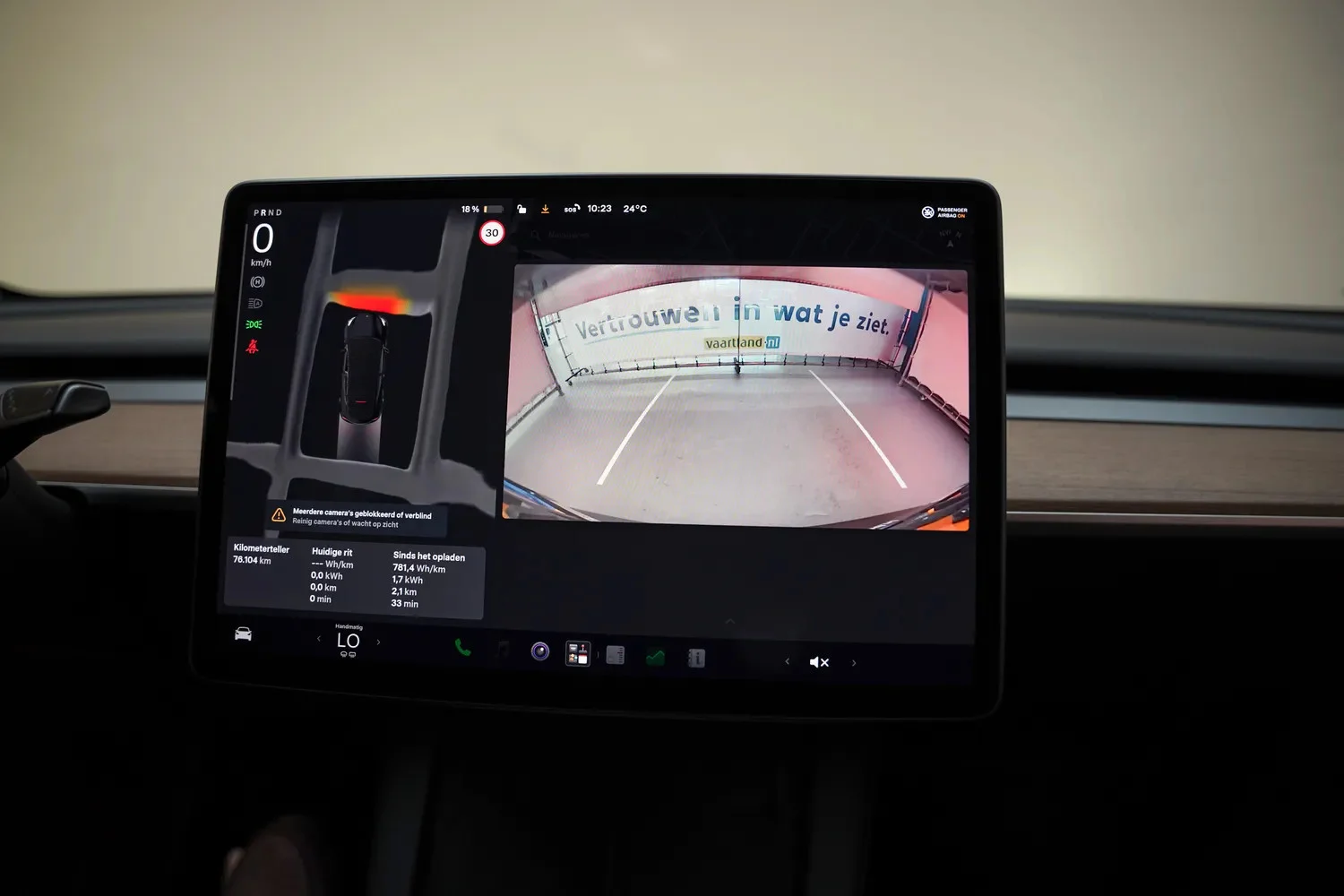 Tesla Model Y Performance AWD [ Panoramadak