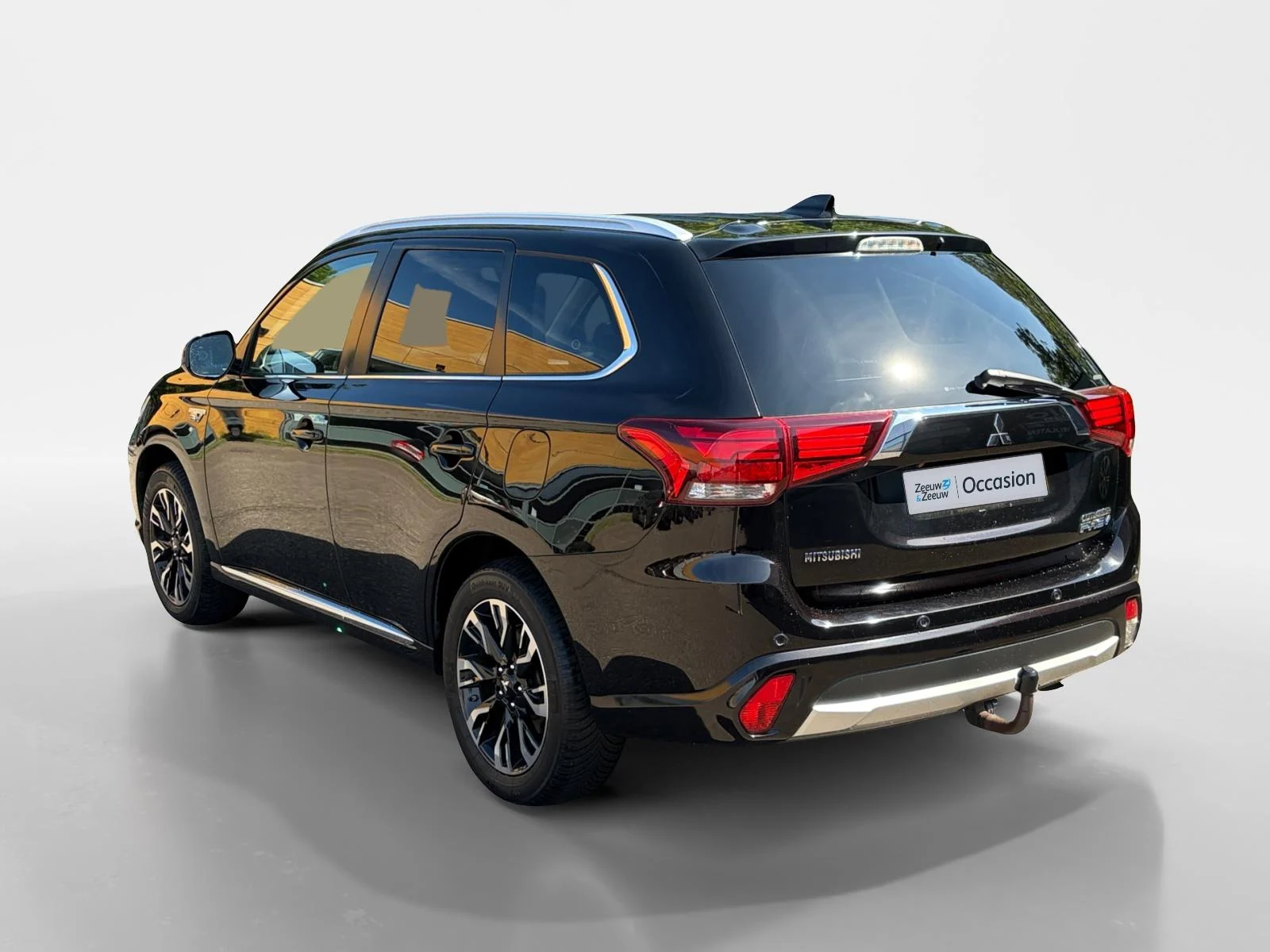 Mitsubishi-Outlander