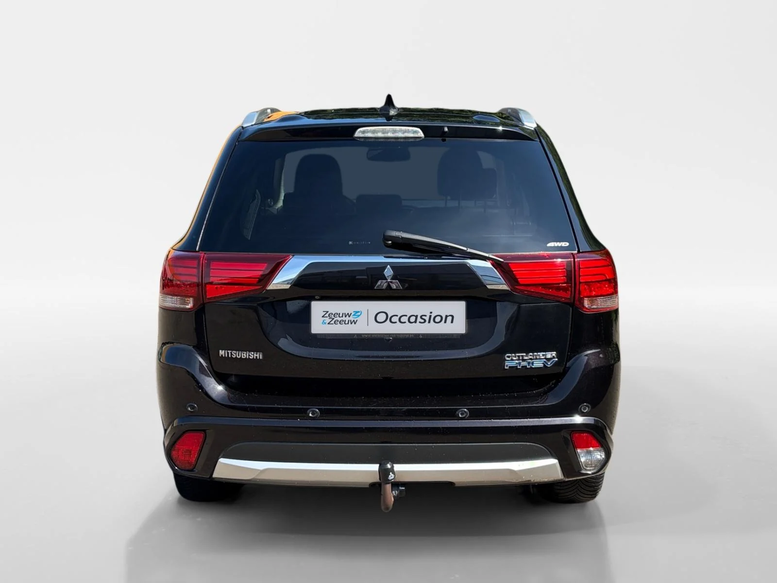 Mitsubishi-Outlander