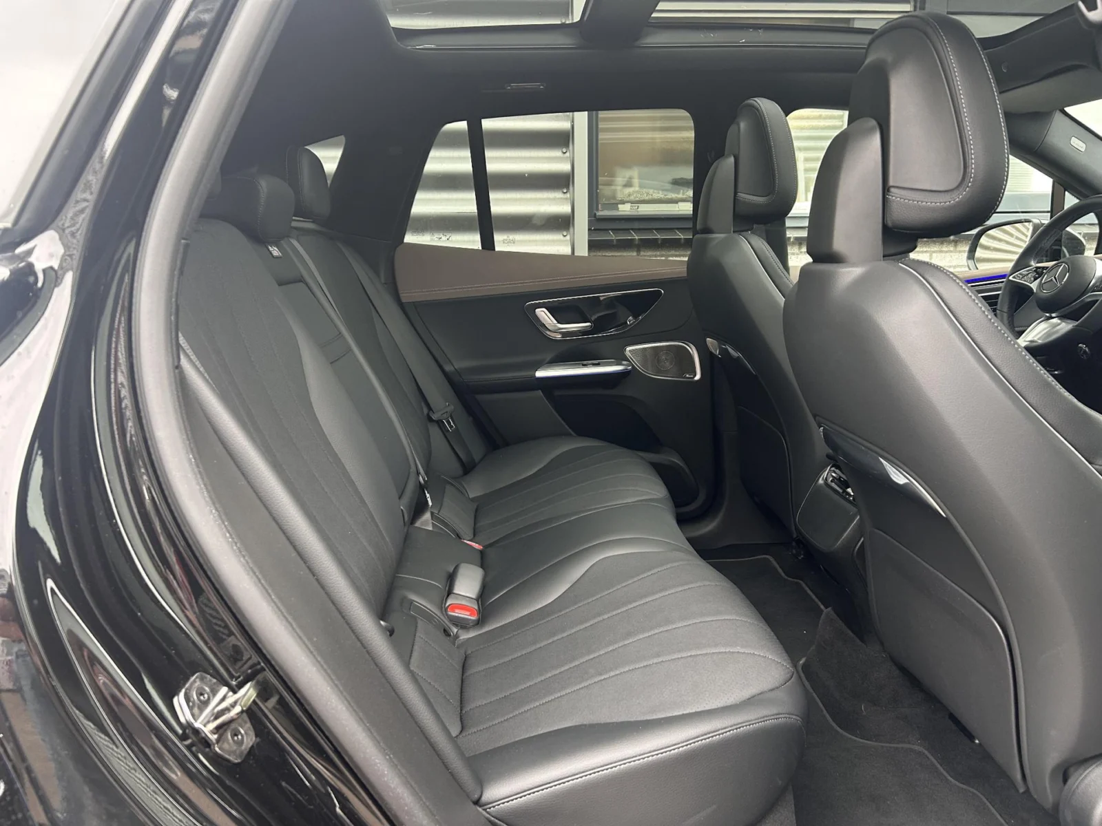 Mercedes-Benz EQE 300 Luxury Line