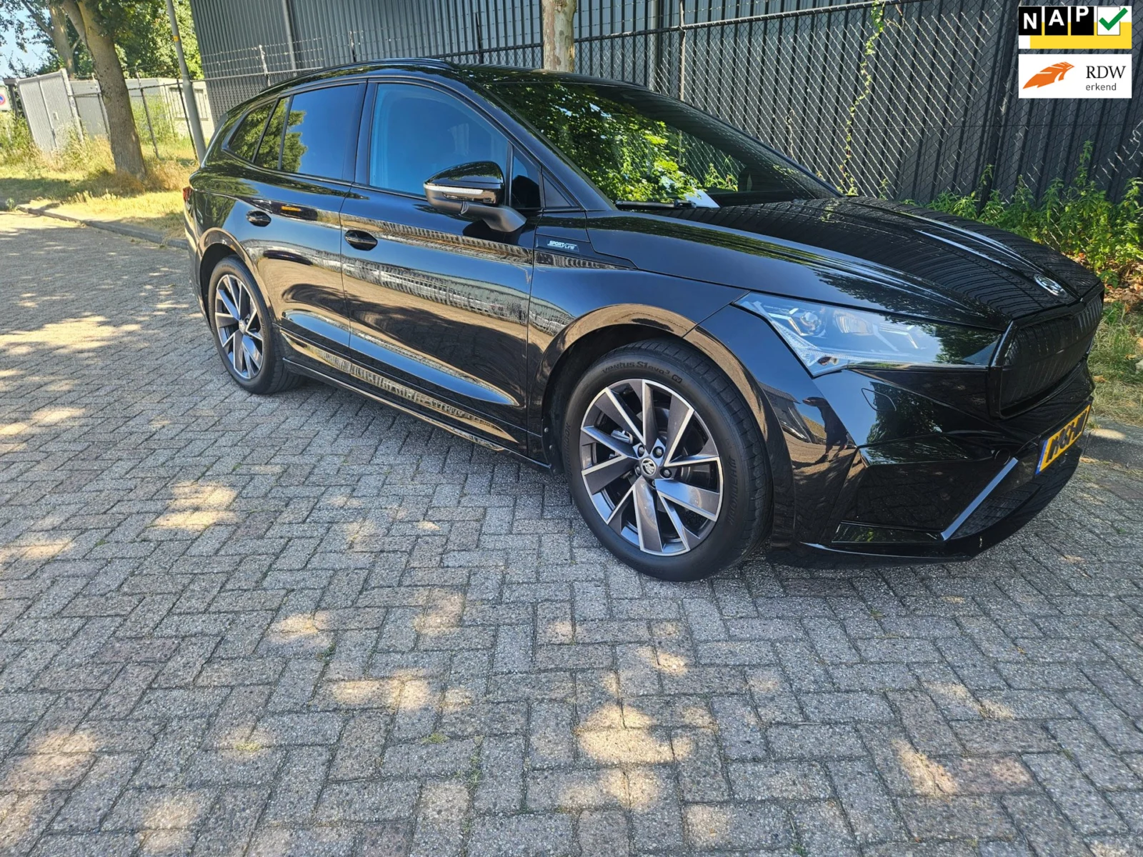 Skoda Enyaq iV 60 Sportline black