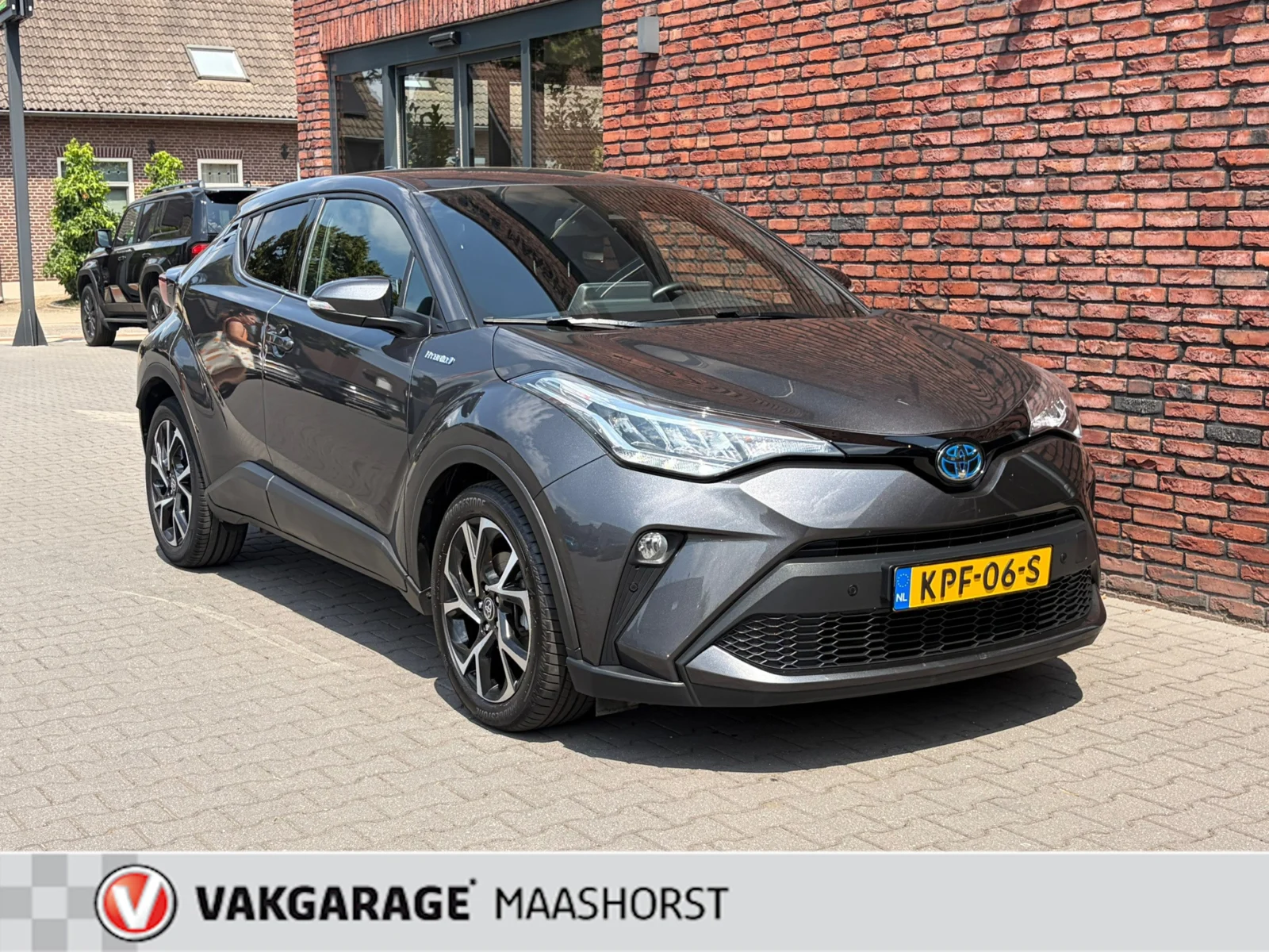 Toyota-C-HR