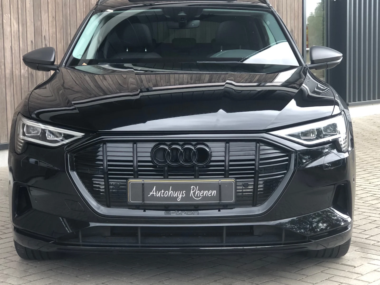 Audi-e-tron
