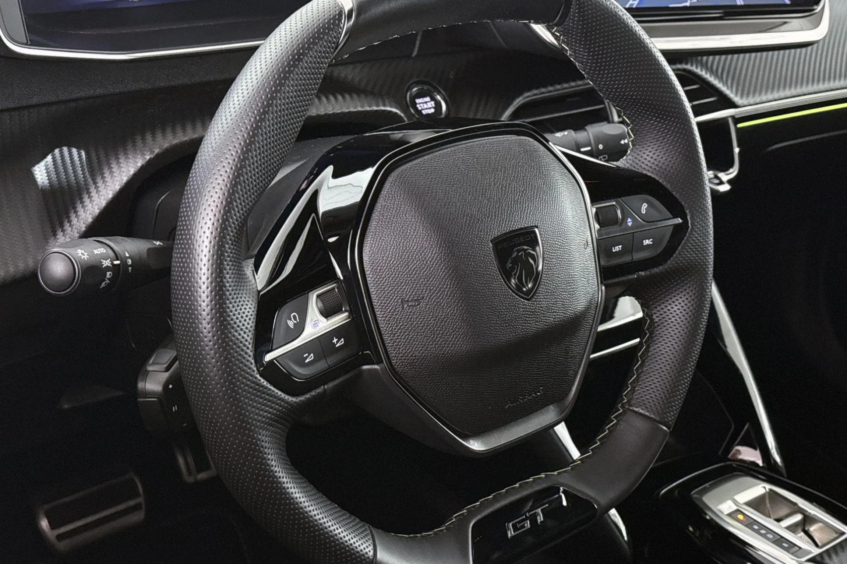 Peugeot-e-2008