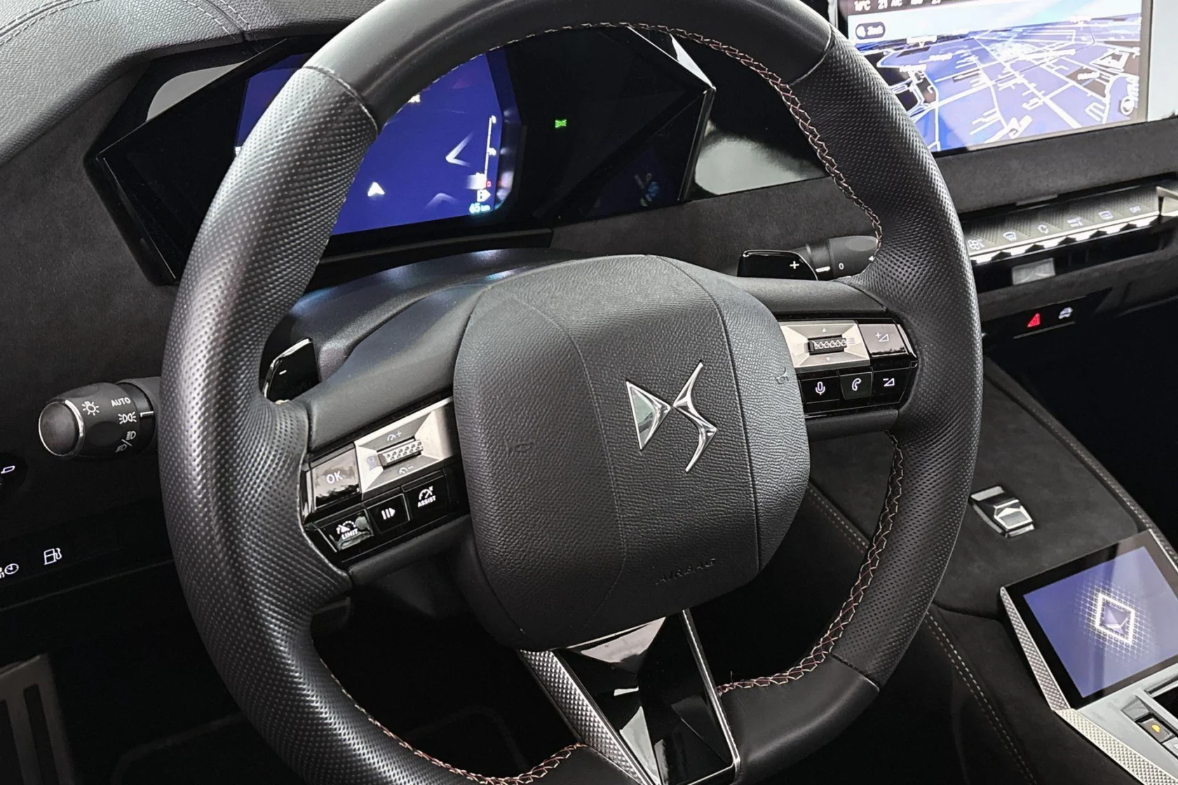 DS-DS 4 E-Tense