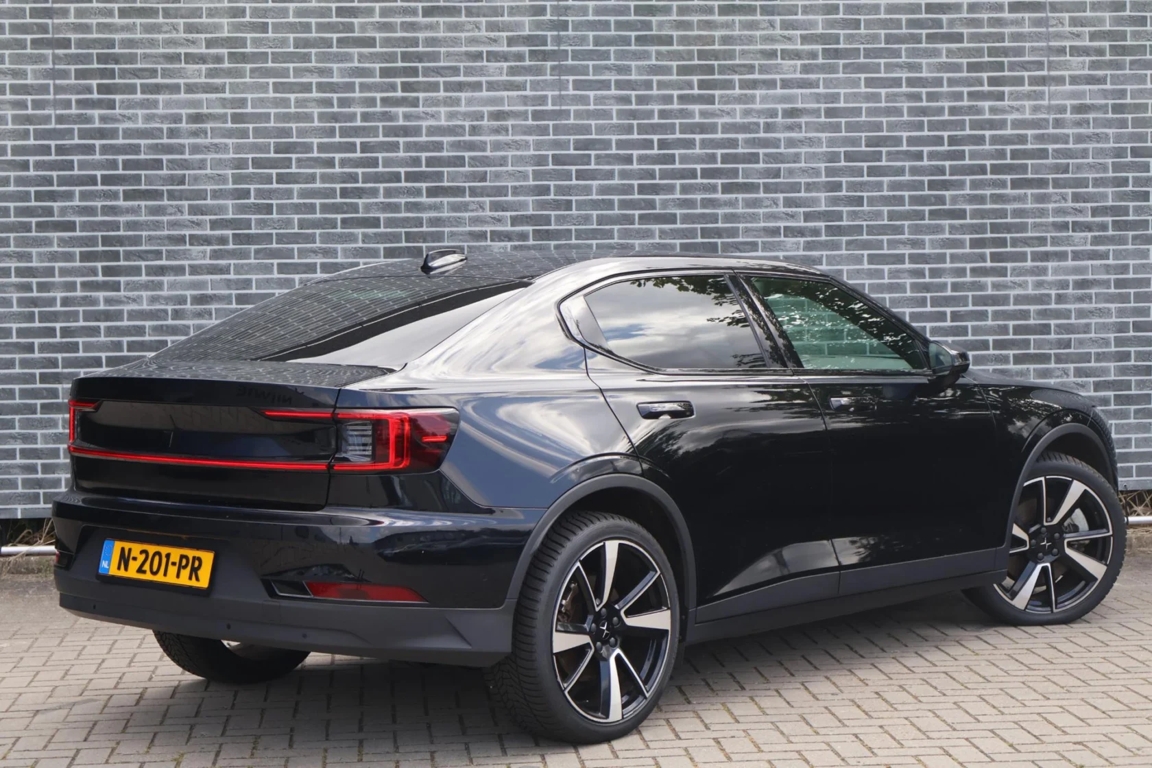 Polestar 2 Long Range Single Motor