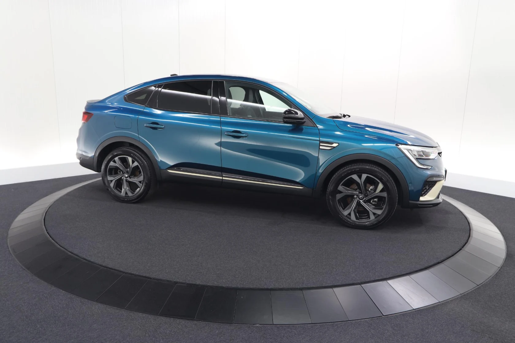 Renault-Arkana