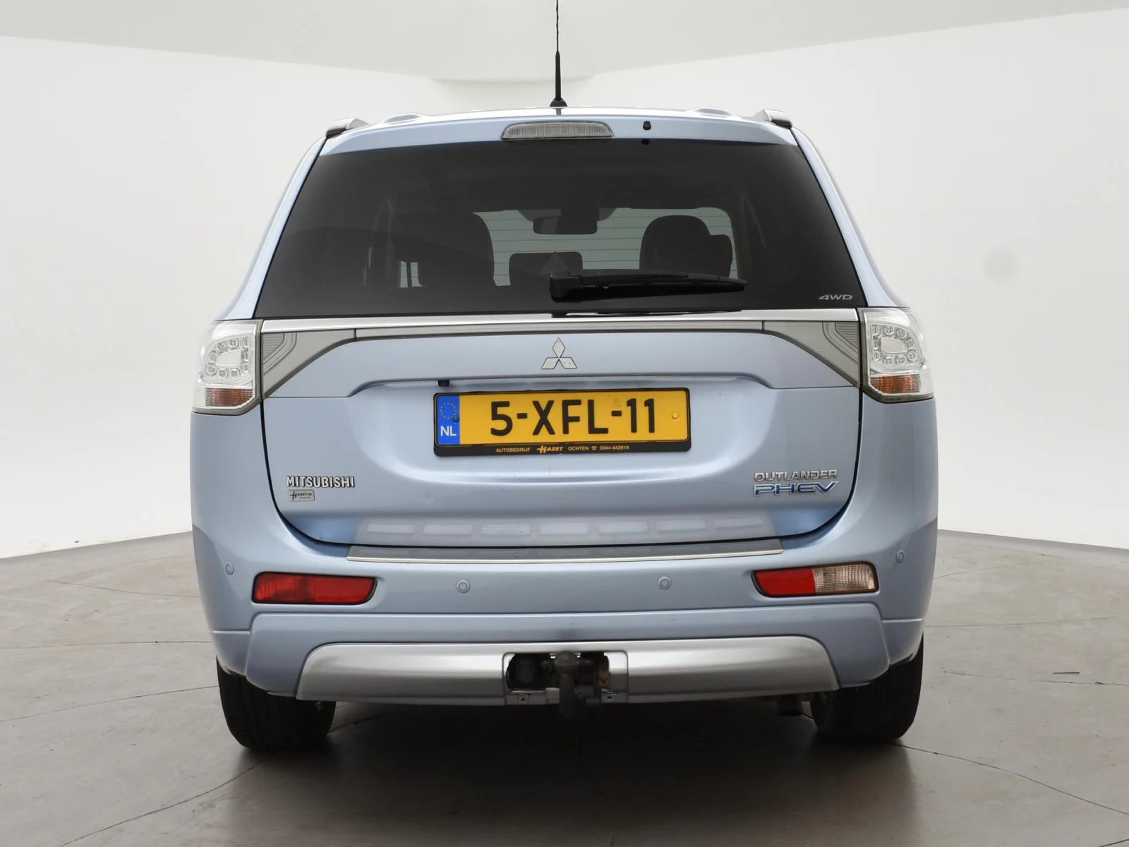 Mitsubishi-Outlander
