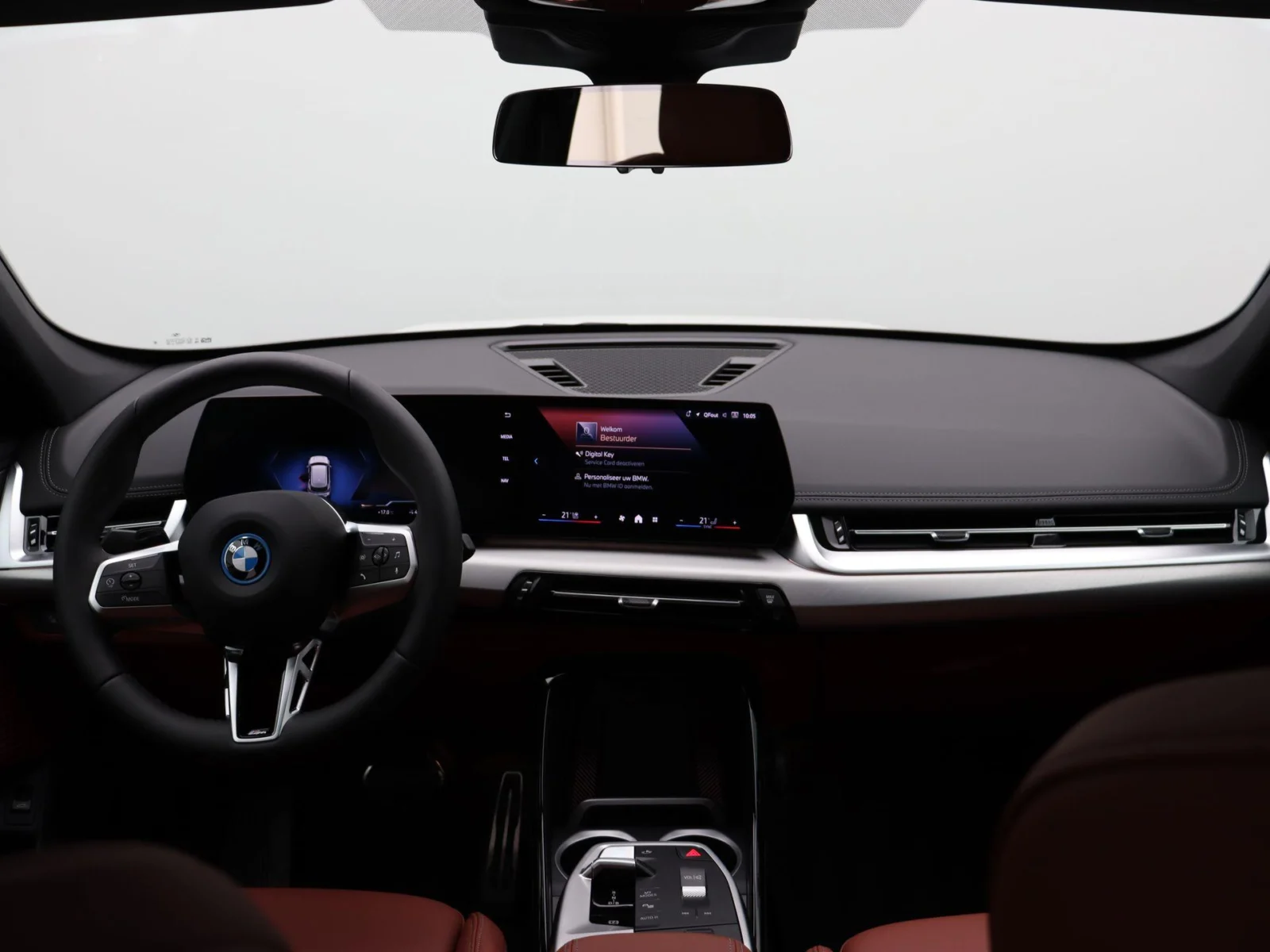 BMW-iX1