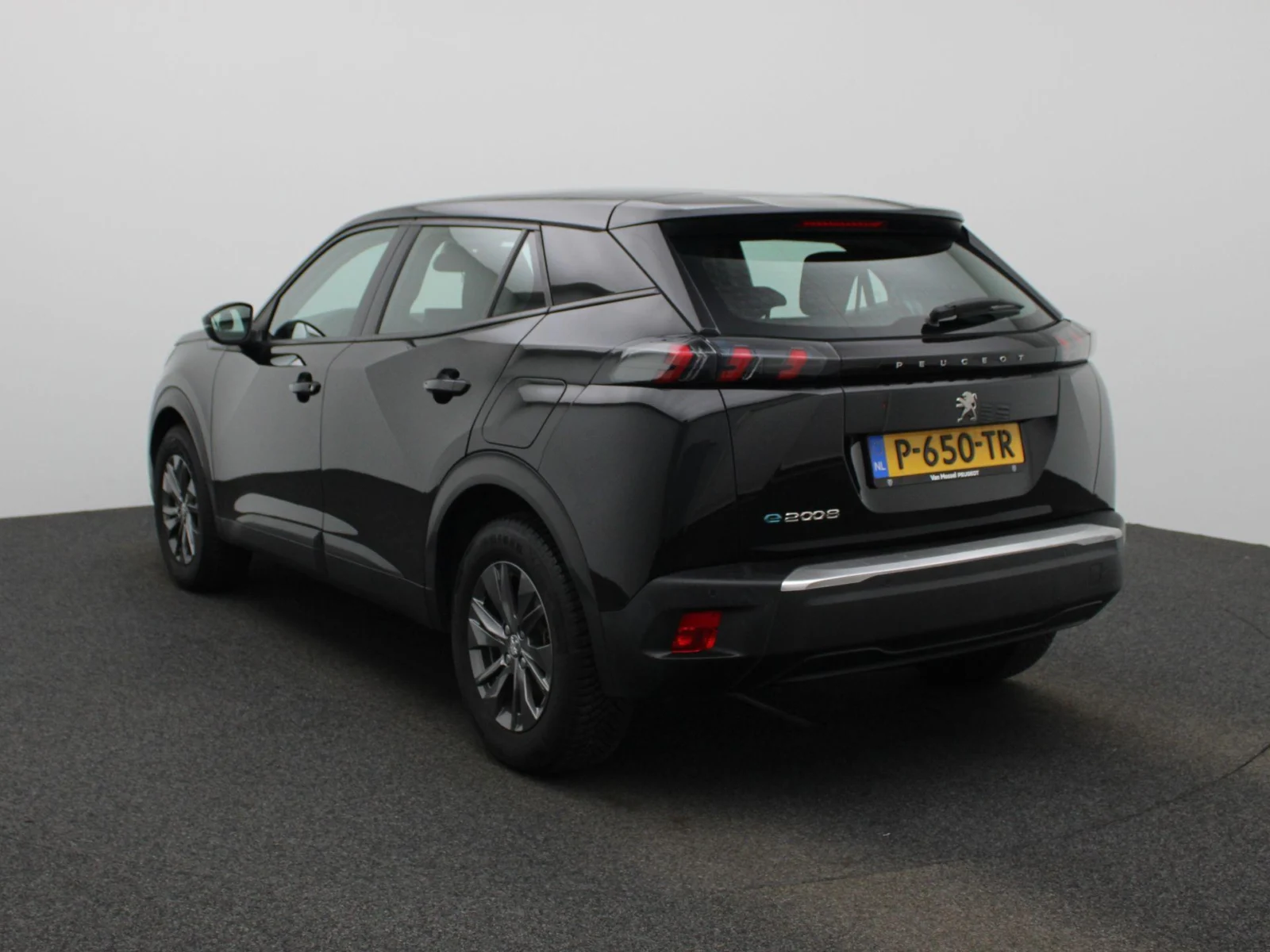 Peugeot e-2008 Active Pack