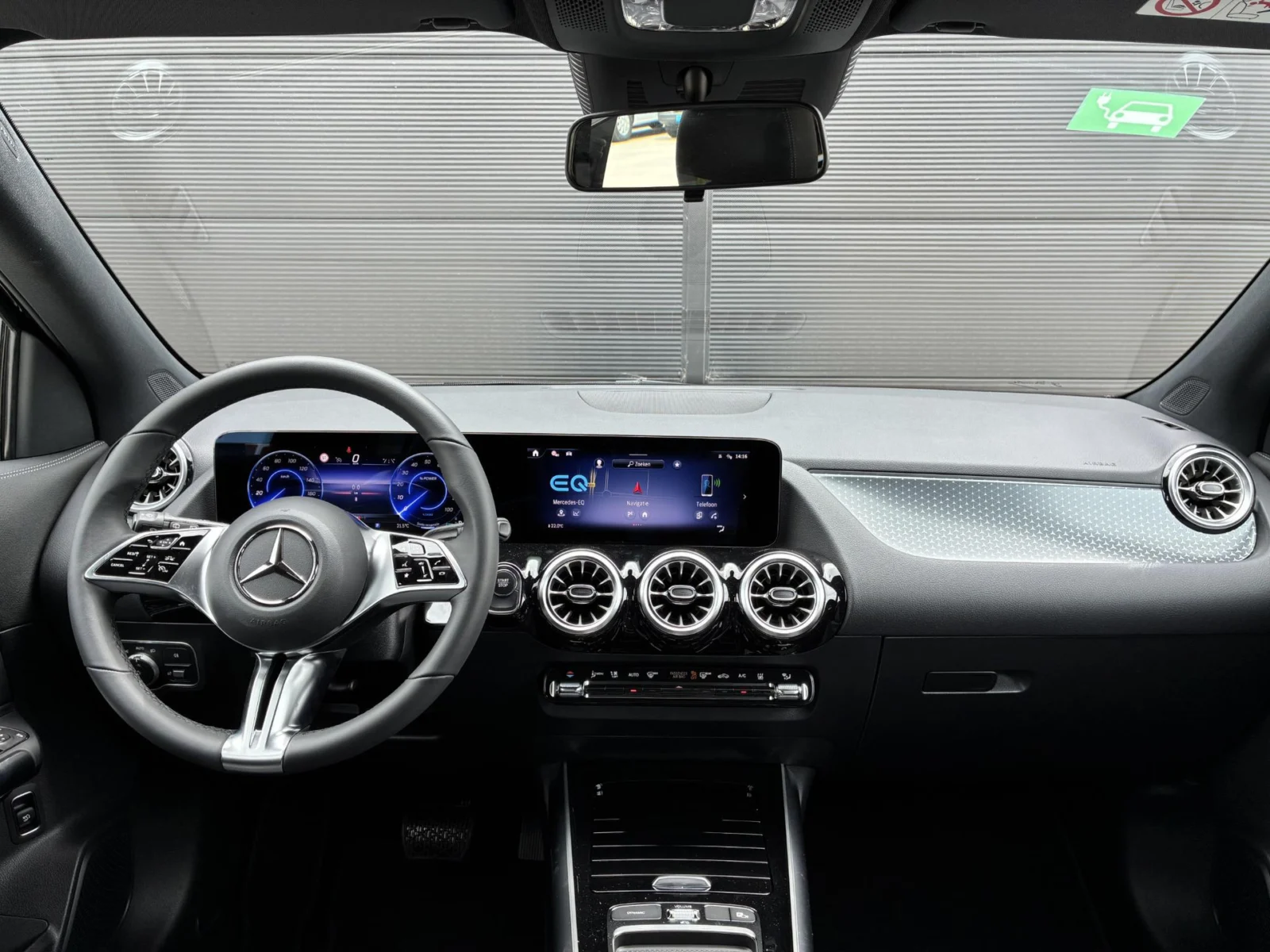 Mercedes-Benz-EQA