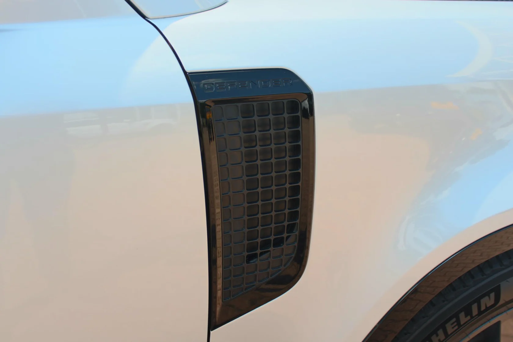 Land Rover-Defender