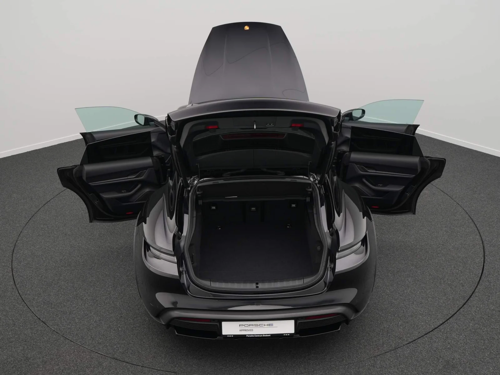 Porsche-Taycan 4