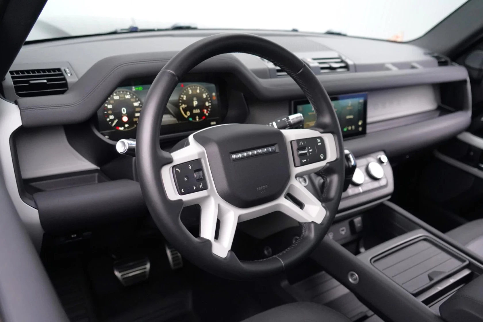 Land Rover-Defender