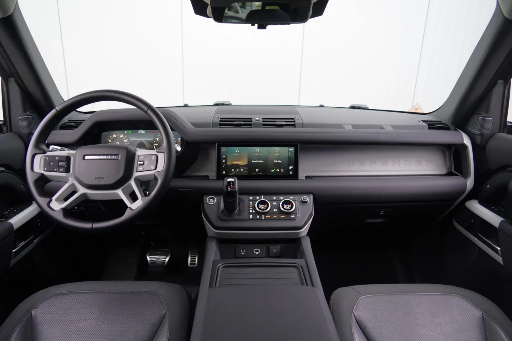 Land Rover-Defender