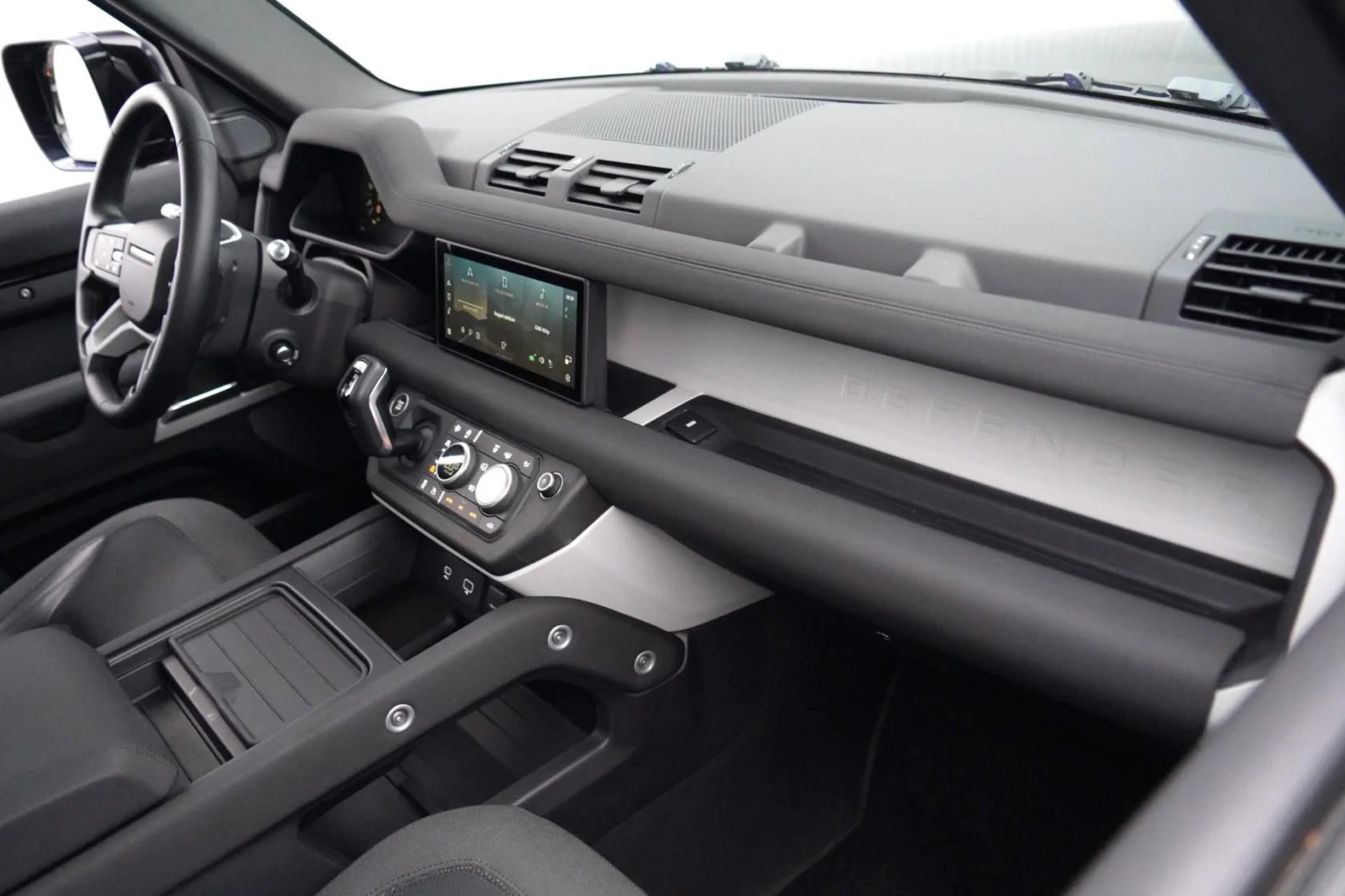 Land Rover-Defender