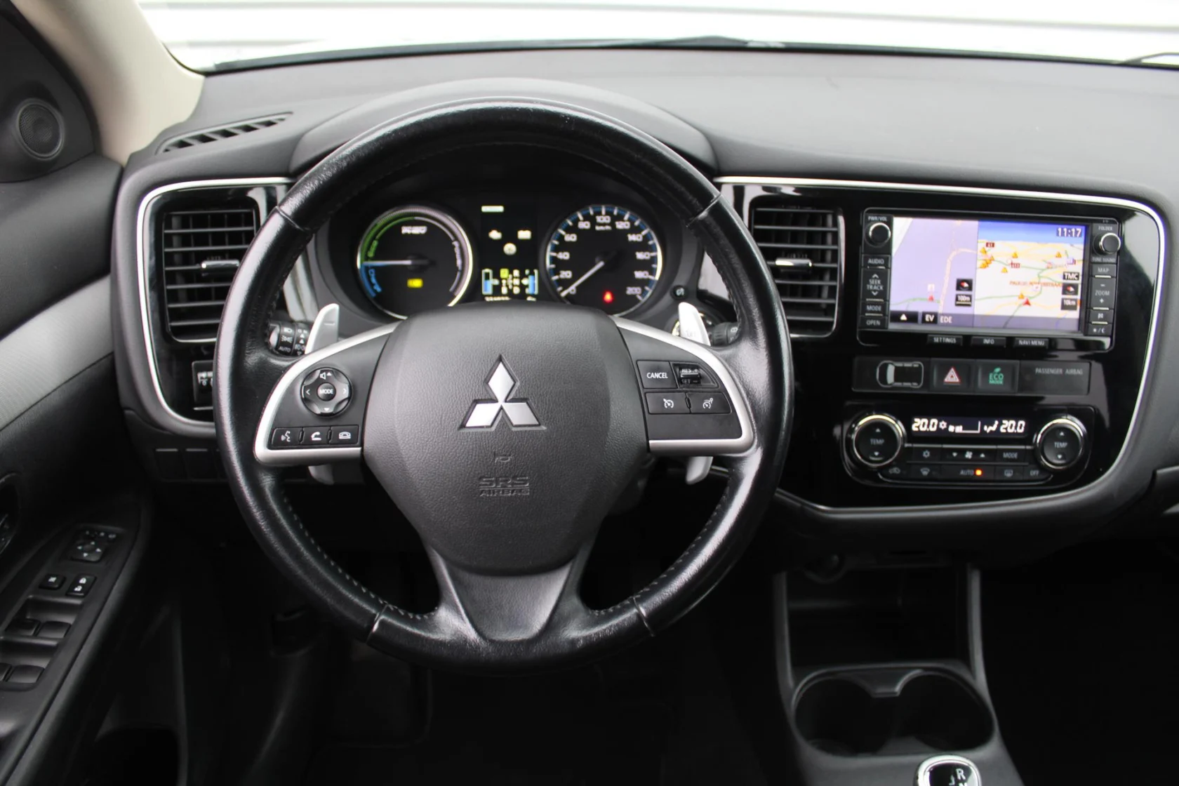 Mitsubishi-Outlander
