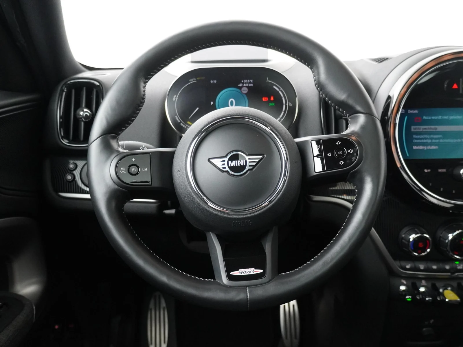 MINI-Countryman