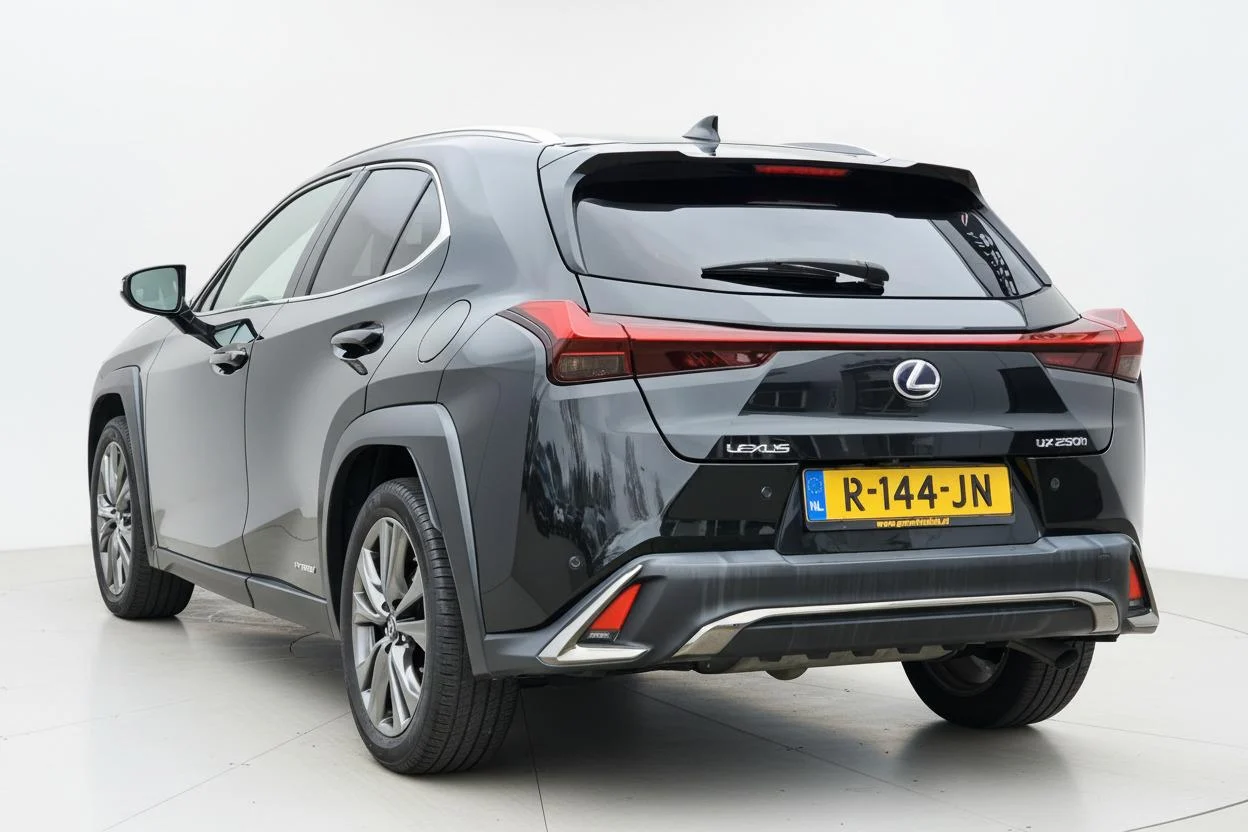 Lexus-UX