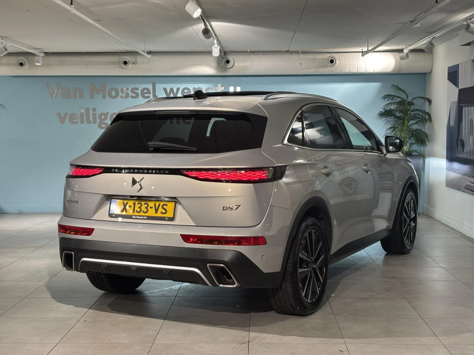DS-DS 7 E-Tense