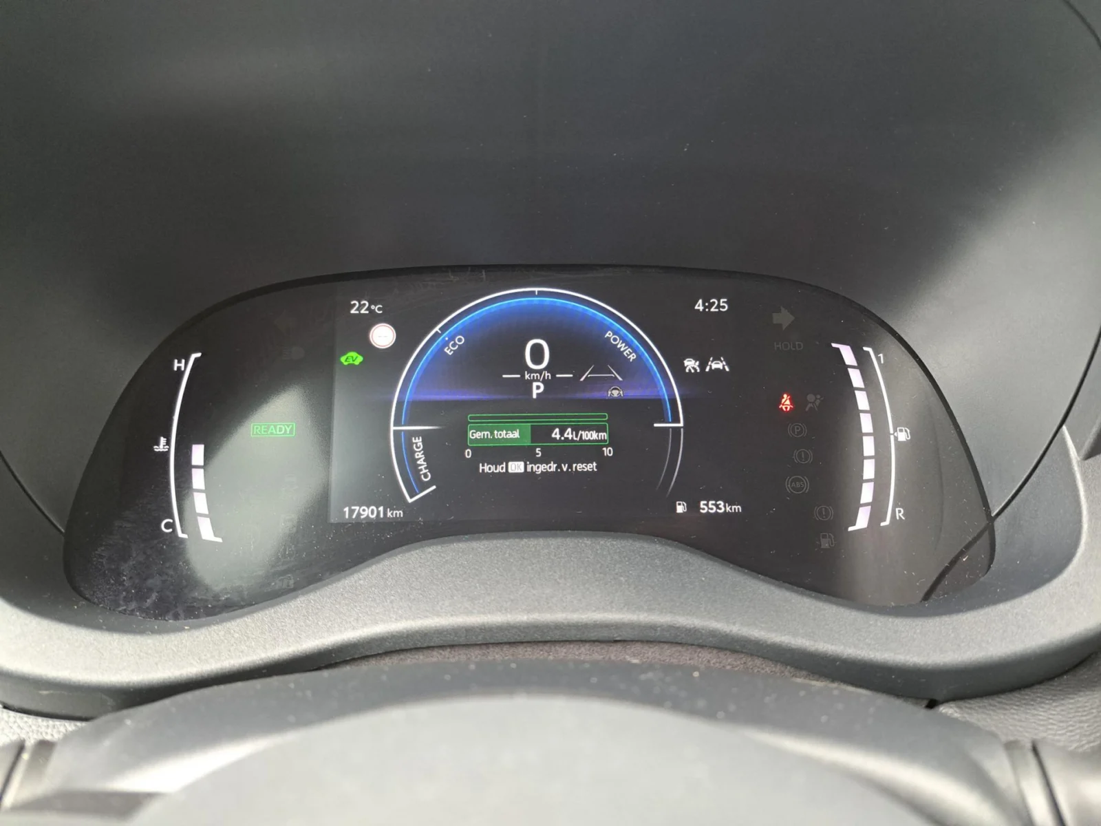 Toyota-Yaris Cross