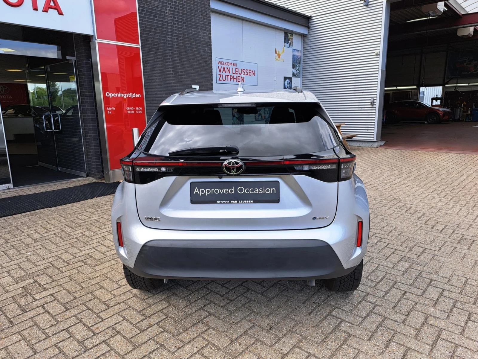 Toyota-Yaris Cross