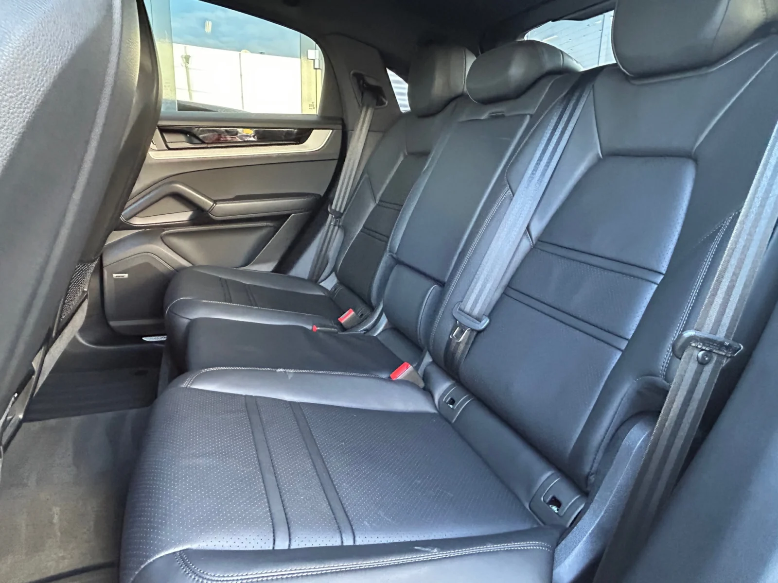 Porsche-Cayenne Coupé