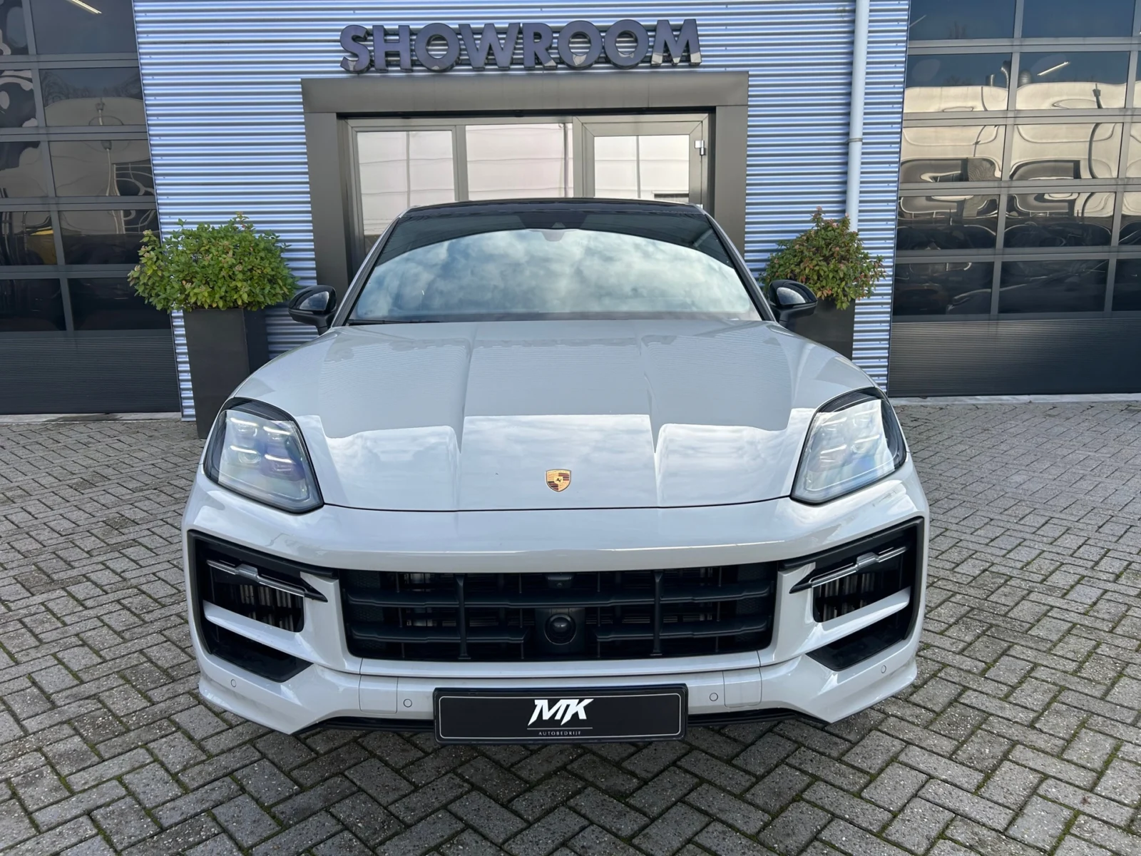 Porsche-Cayenne Coupé
