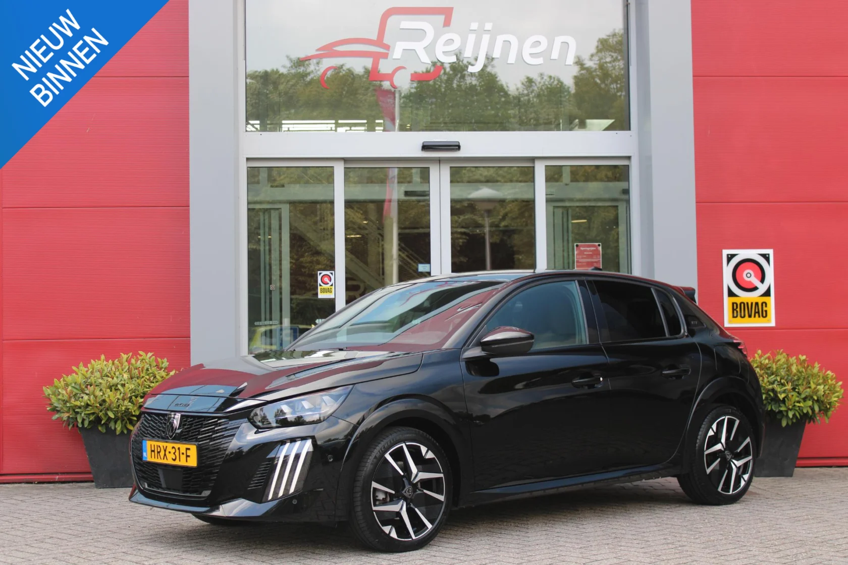 Peugeot-208